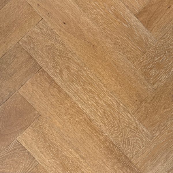 Amalfi 4mm Veneer 15mm Herringbone Engineered European Oak Flooring